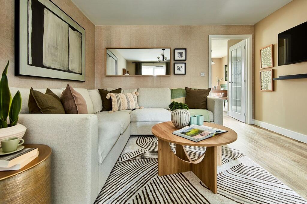 Additional image 6 of Elm Tree Avenue, 
Frinton on Sea, 
Essex,
CO13 0GR