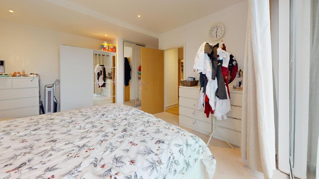 Additional image 14 of Cherry Orchard Road, Croydon, CR0