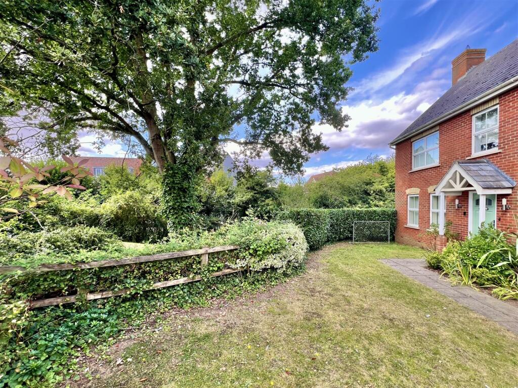 Additional image 28 of Washall Drive, Great Notley, Braintree