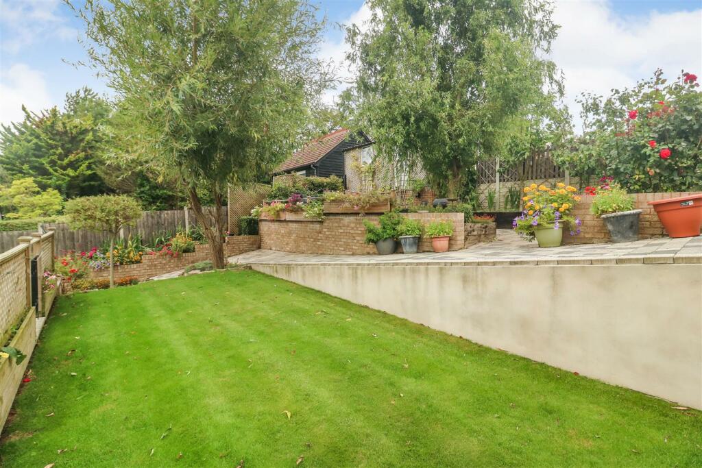 Additional image 30 of Hamlet Hill, Roydon, Harlow