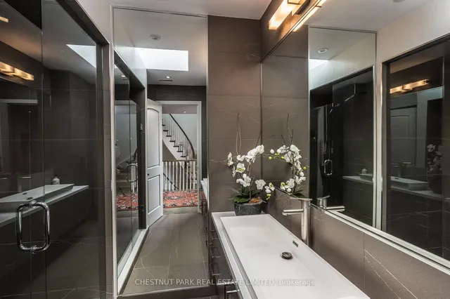 Additional image 24 of 17 Warren Rd