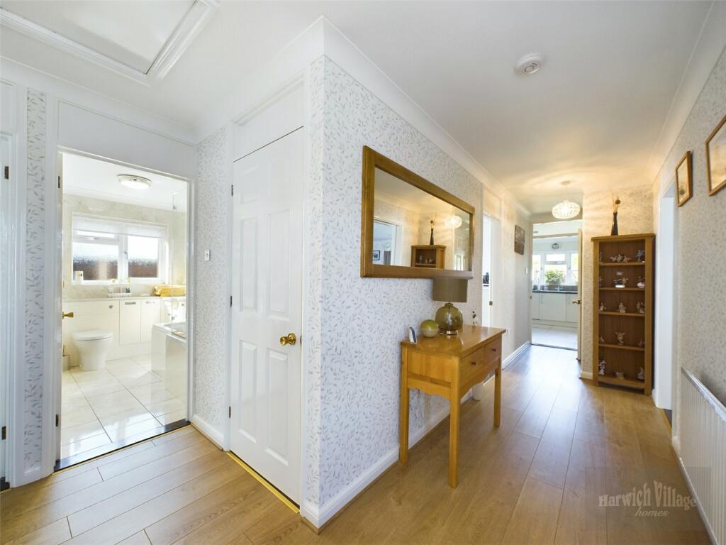 Additional image 8 of Whinfield Avenue, Dovercourt, Harwich, Essex, CO12