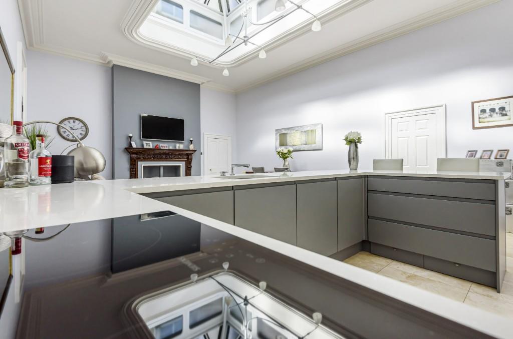 Additional image 21 of CM22