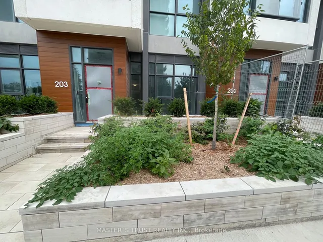 Additional image 32 of 30 Inn On The Park Dr Unit 203