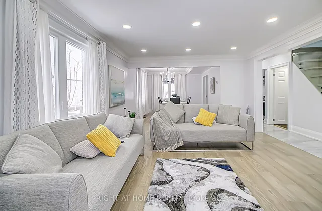 Additional image 8 of 1228 Victoria Park Ave