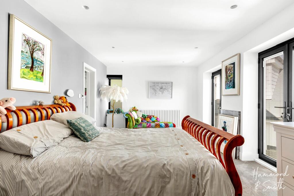 Additional image 9 of Kendal Avenue, Epping, CM16