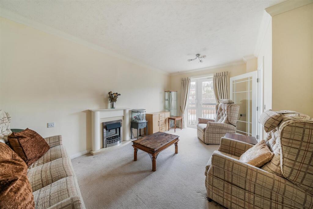 Additional image 4 of Caterham Lodge, Caterham