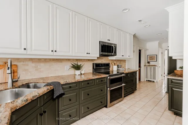 Additional image 8 of 503 Riverside Dr