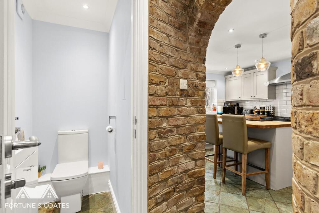 Additional image 9 of Parkfields, Roydon, Harlow