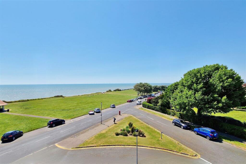 Additional image 9 of The Grand, The Esplanade, Frinton-On-Sea