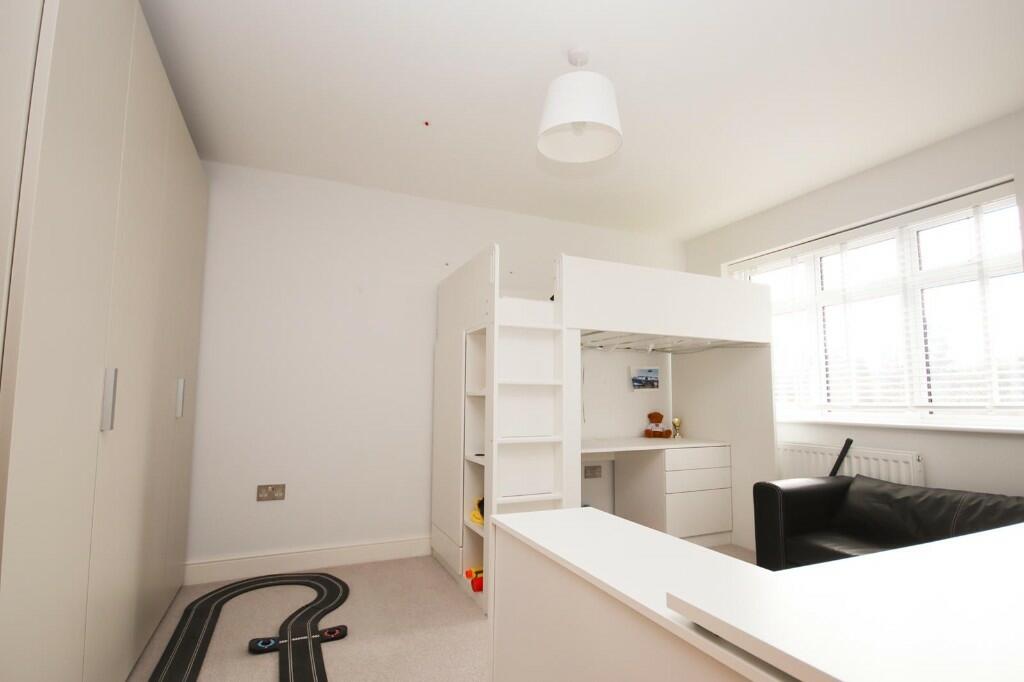 Additional image 17 of Middleton Road, Shenfield, Brentwood, Essex, CM15