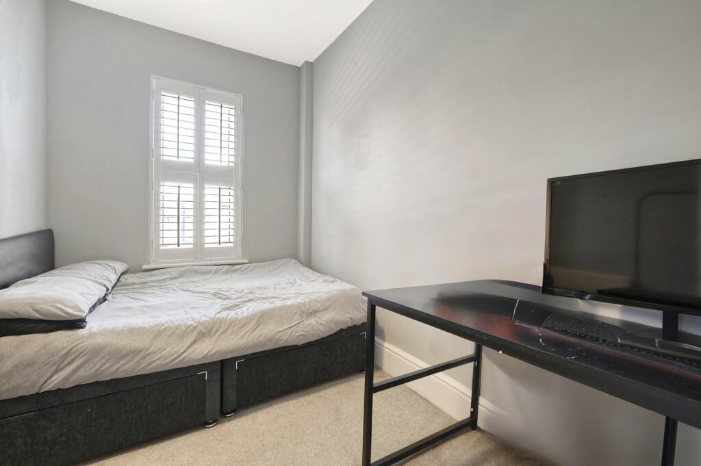 Additional image 16 of Upper Roman Road, Chelmsford, CM2