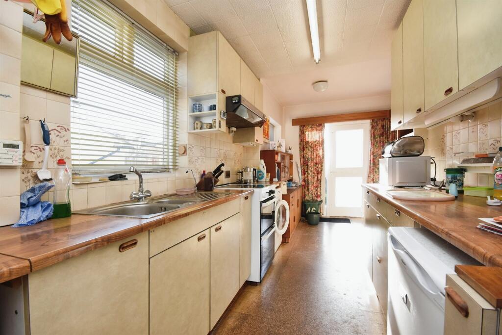 Additional image 3 of Fifth Avenue, Chelmsford