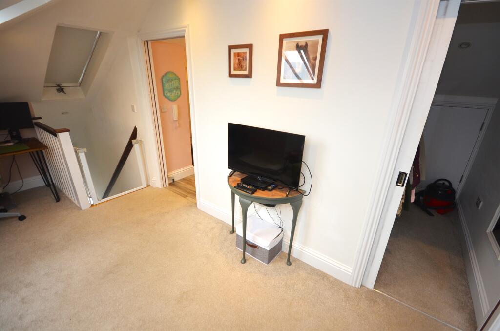 Additional image 8 of Bocking End, BRAINTREE