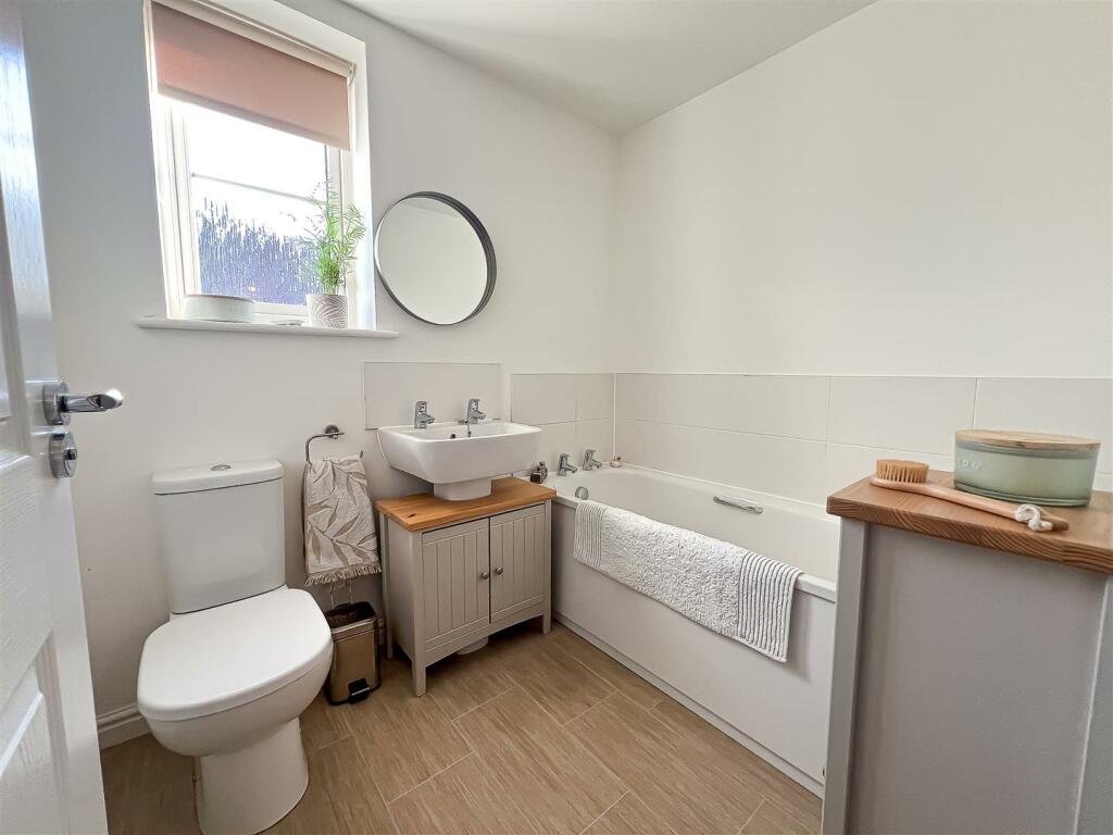 Additional image 19 of Wittonwood Road, Frinton-On-Sea