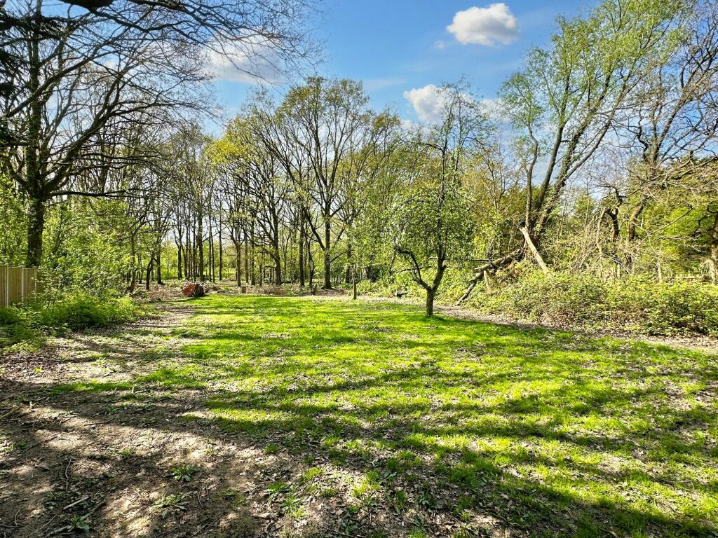 Additional image 24 of Noak Hill Road, Billericay, CM12