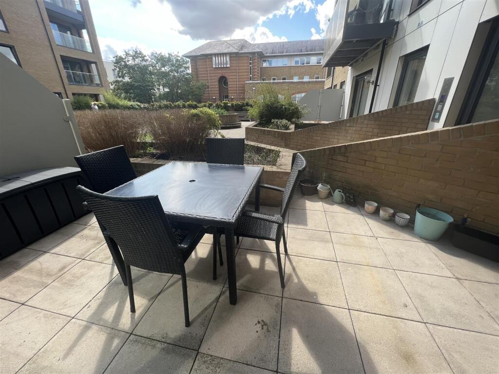 Additional image 10 of Dunn Side, Chelmsford