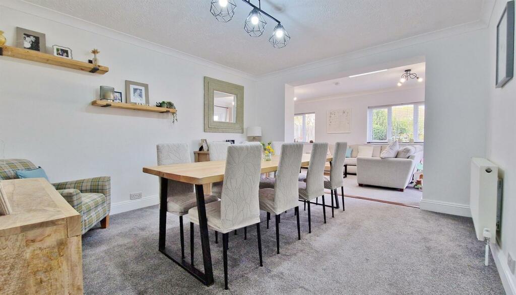 Additional image 11 of Graces Walk, Frinton-On-Sea