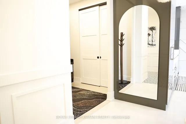 Additional image 3 of 1 Yorkville Ave Unit Lph8