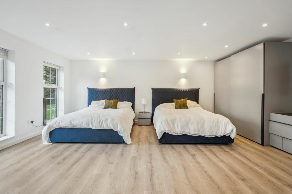 Additional image 30 of The Gatehouse, 45 Shirley Hills Road, Croydon, CR0 5HQ