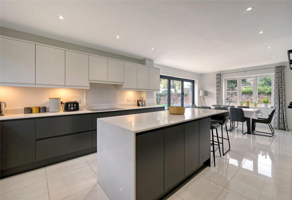 Additional image 4 of Redmayne Drive, Chelmsford, Essex, CM2