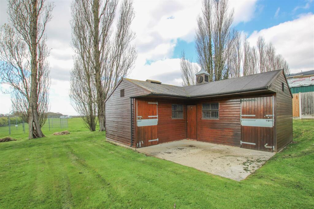 Additional image 20 of ** SIGNATURE HOME ** Great Warley Street, Great Warley, Brentwood