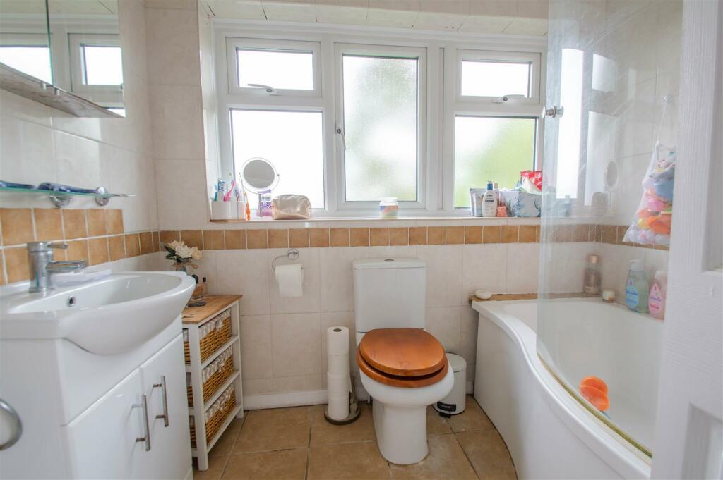 Additional image 11 of Stambourne Road, Toppesfield, Halstead