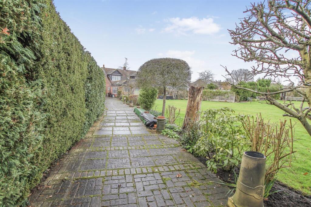 Additional image 30 of Chelmsford Road, Blackmore, Ingatestone