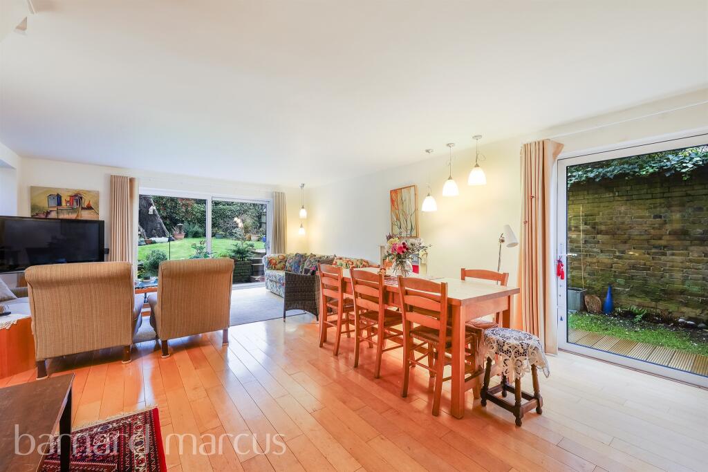 Additional image 10 of Chiltern Close, Croydon