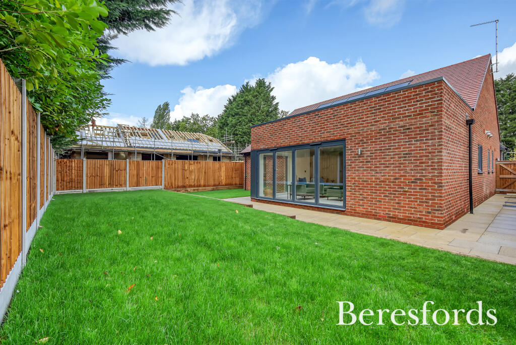 Additional image 25 of Totternhoe Place, North Drive, CM13