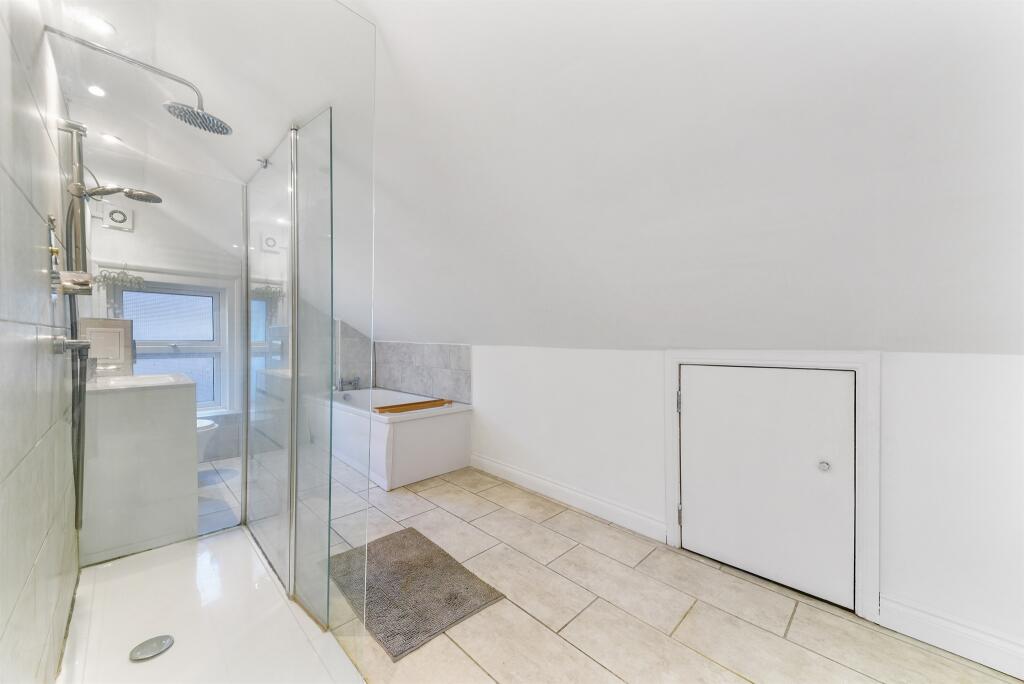 Additional image 6 of Birdhurst Rise, South Croydon