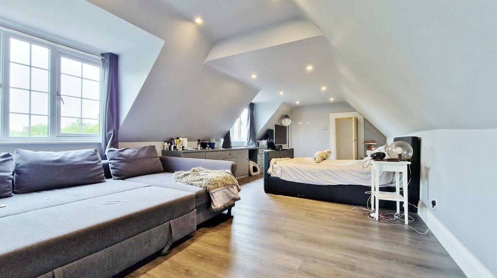 Additional image 26 of The Street, Kirby-Le-Soken