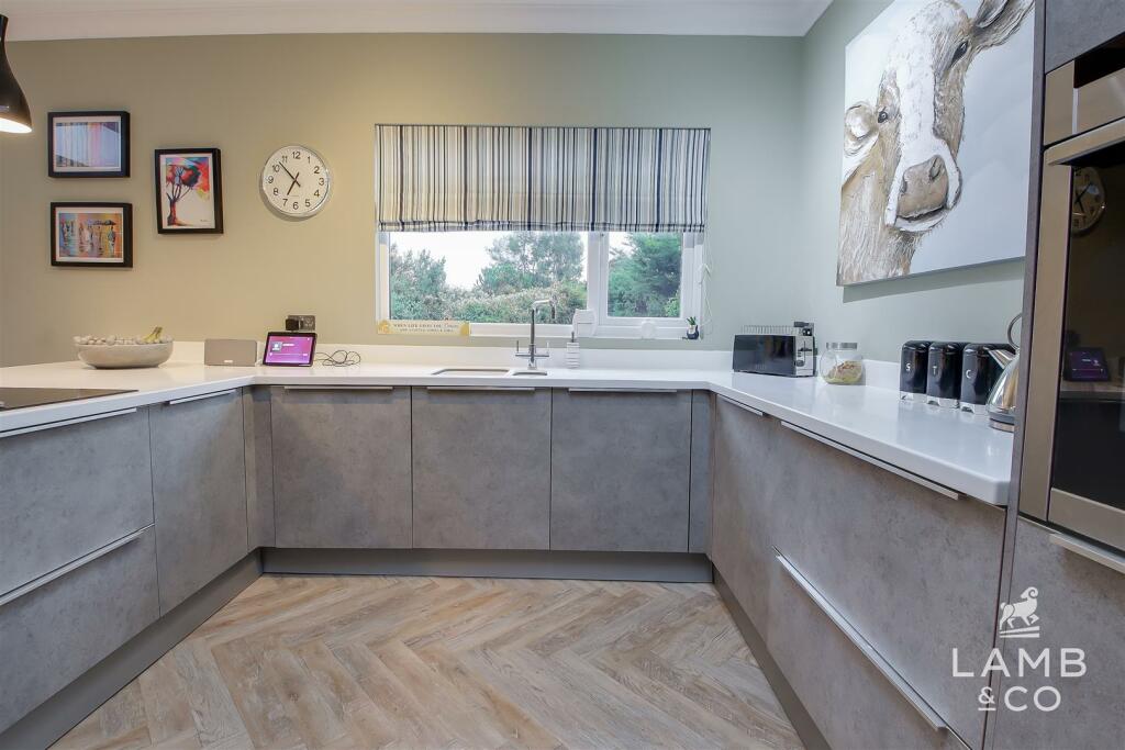 Additional image 22 of Clarendon Park, East Clacton