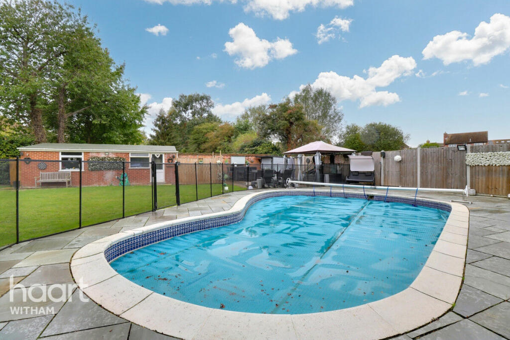 Additional image 27 of Powers Hall End, Witham