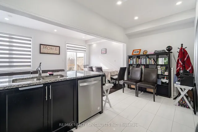 Additional image 5 of 50 Savino Dr