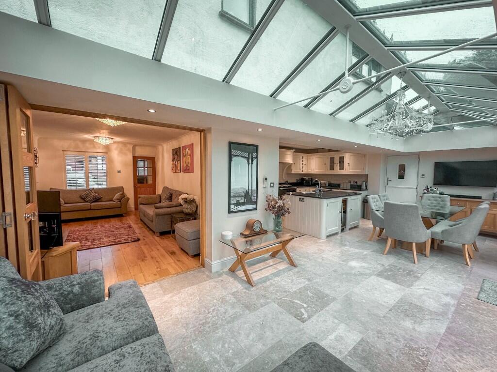 Additional image 3 of Petresfield Way, West Horndon, Brentwood, Essex, CM13