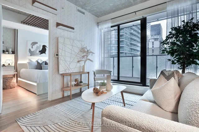 Additional image 16 of 161 Roehampton Ave Unit 203