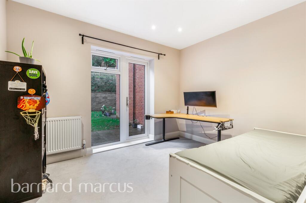 Additional image 6 of Tupwood Lane, Caterham