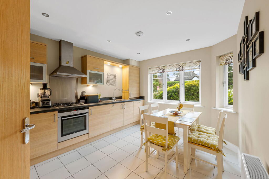 Additional image 5 of Whyteleafe Road, Caterham, CR3 5EJ