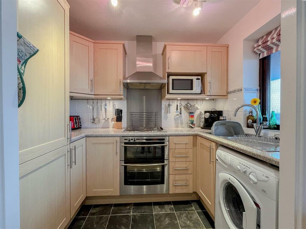 Additional image 12 of Belvedere Road, Burnham-On-Crouch