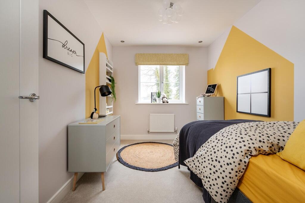 Additional image 12 of Elm Tree Avenue, 
Frinton on Sea, 
Essex,
CO13 0GR