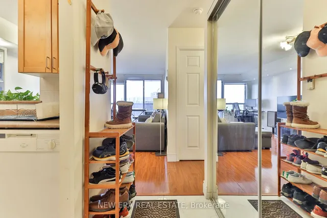 Additional image 9 of 35 Finch Ave Unit 1507