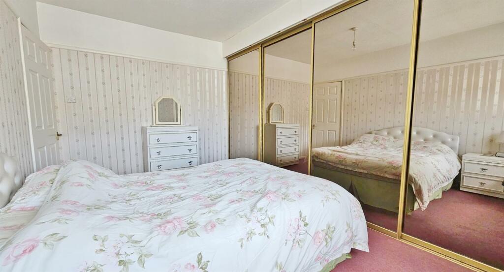 Additional image 15 of First Avenue, Walton On The Naze