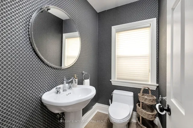 Additional image 13 of 95 The Kingsway