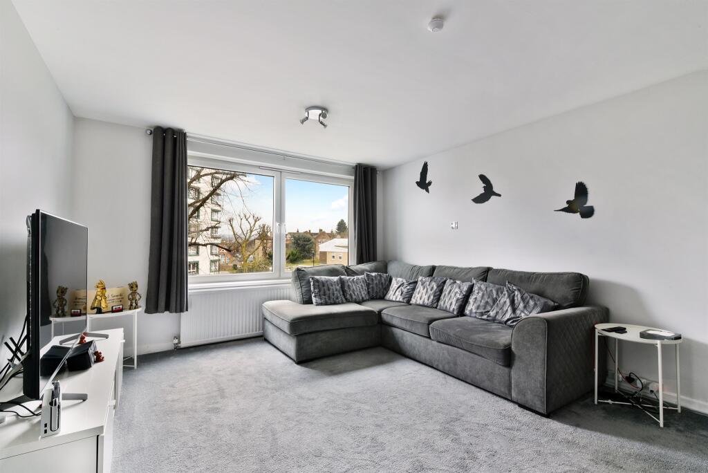 Bramley Hill, South Croydon