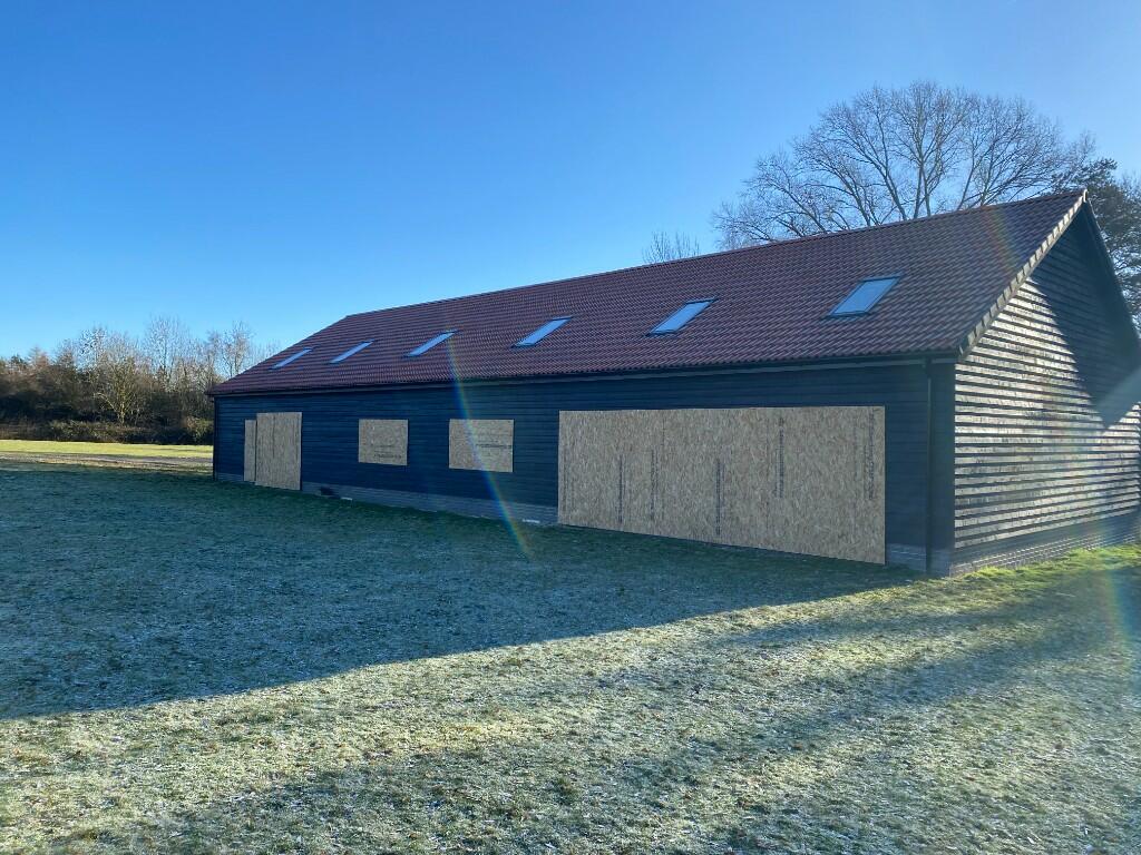 Additional image 4 of Eastfield Stables, May Walk, Elsenham Road, Stansted, Essex  CM24 8SS