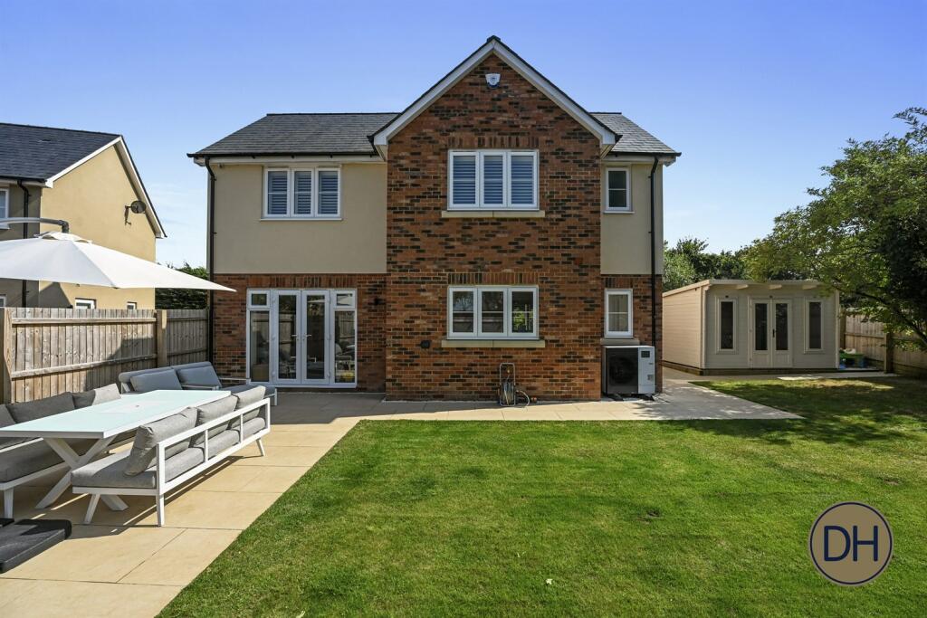 Additional image 22 of Highfield Close, Hastingwood, Essex CM17