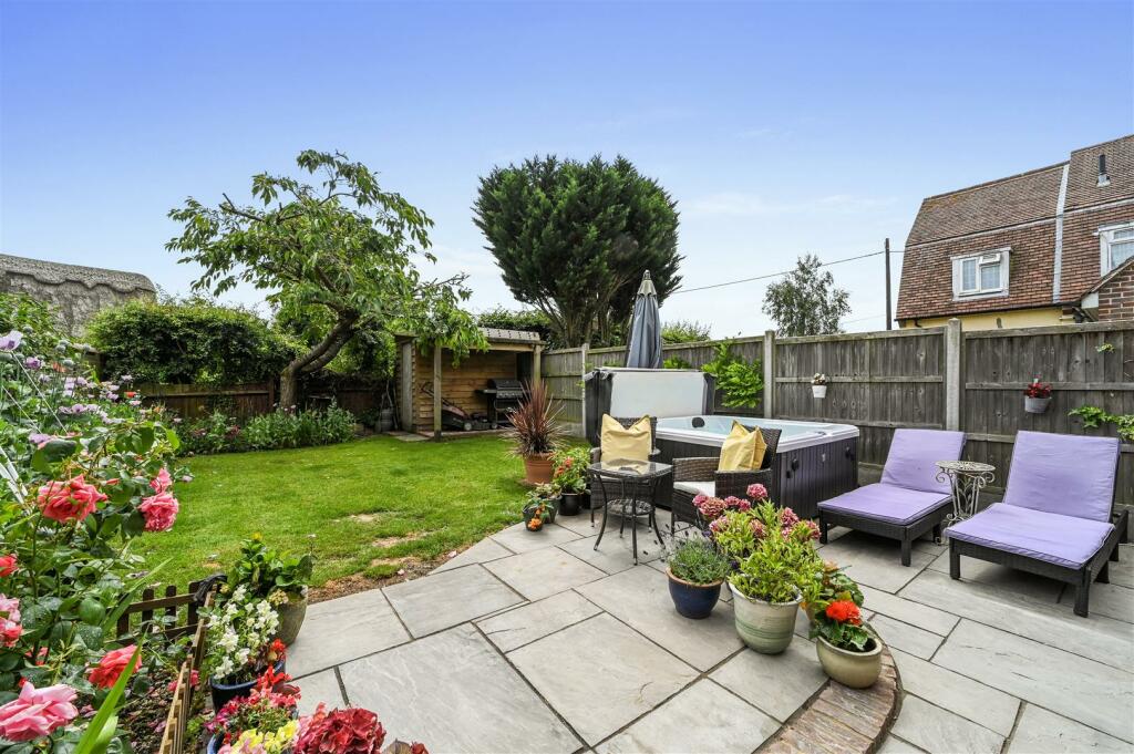 Additional image 16 of Parsonage Lane, Tendring