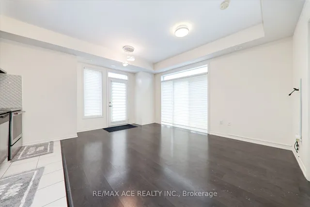 Additional image 5 of 54 Sky Harbour Dr Unit 103