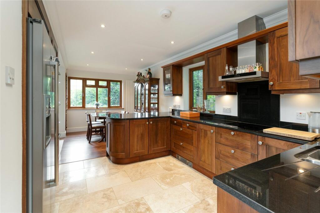 Additional image 3 of Southfields Road, Woldingham, CR3